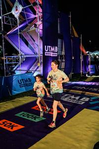 BIB: 
                            <button type="button" onclick="openModal(25250382)" class="btn btn-primary btn-sm float-right btn-popup" data-toggle="modal" data-target=".modal-high-quality">
                        <i class="fas fa-shopping-cart"></i> Add to Cart
                    </button>
                                            <button type="button" onclick="isThisMe(25250382, true)" class="btn btn-success btn-sm float-right btn-popup btn-isme hidden" data-toggle="tooltip" data-placement="bottom" title="นี่คือรูปของคุณใช่ไหม คลิกที่นี่เพื่อเอาเข้าอัลบั้ม">
                        <i class="fas fa-plus"></i> Add to album
                    </button>
                    <button type="button" onclick="isThisMe(25250382, false)" class="btn btn-warning btn-sm float-right btn-popup btn-isnotme hidden">
                        <i class="fas fa-ban"></i> Remove from album
                    </button>